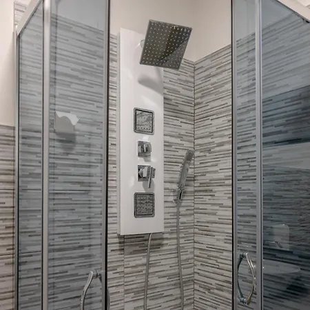 Apartment Borgovico Antico