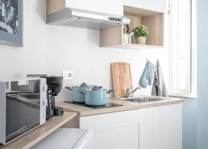 Borgovico Antico 公寓 *